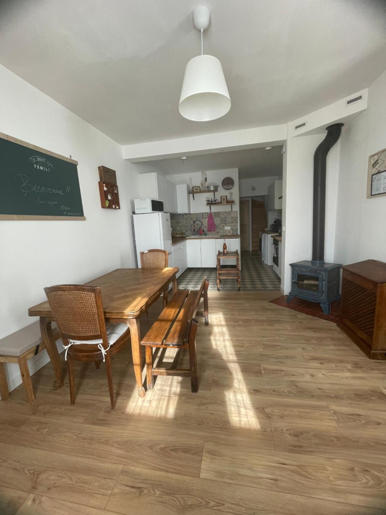 Cosy Ζιβερνί Εξωτερικό φωτογραφία